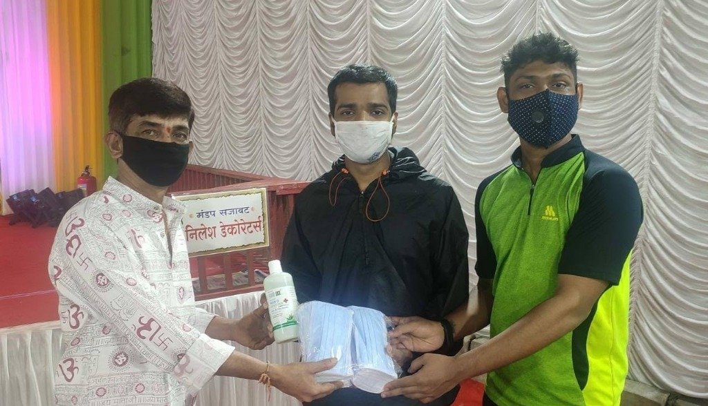 Mask & Sanitizer Distribution - Mumbai Central Cha Raja Social Work Seva